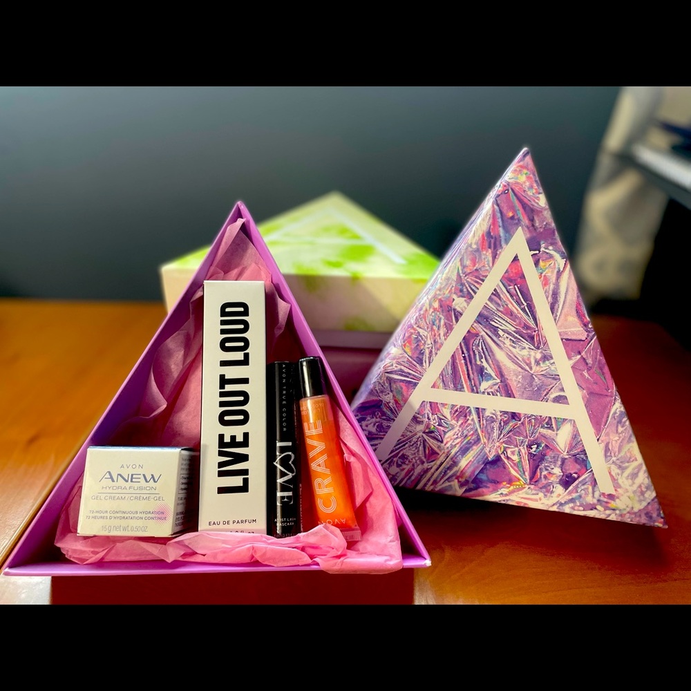 BNIB. Avon A Box. $25 ($55 value)